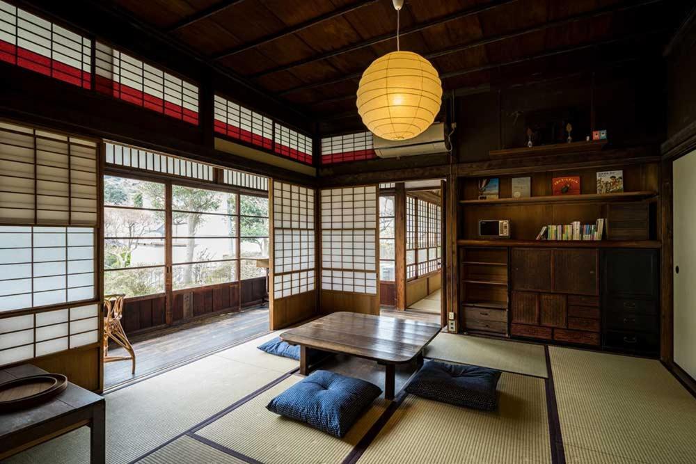 平野邸 Hayama Hotel Luaran gambar