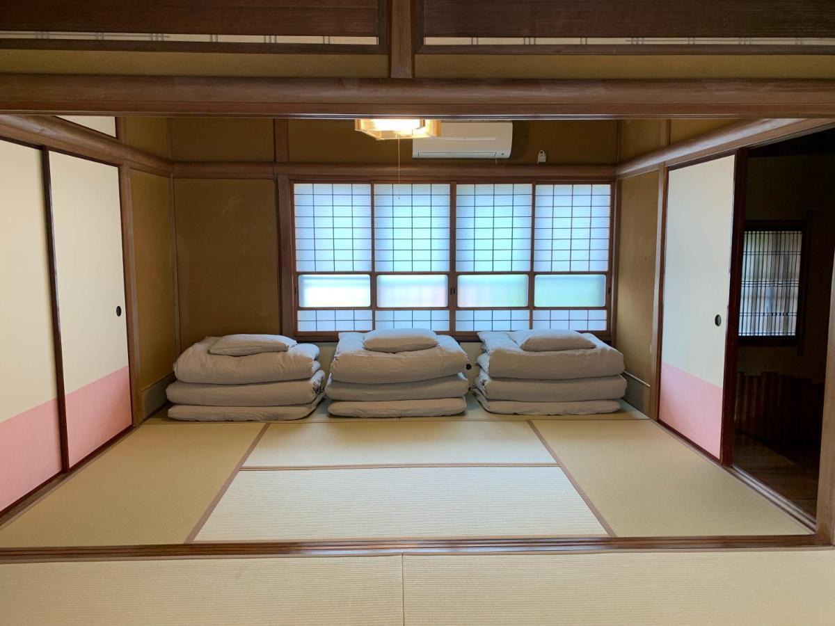 平野邸 Hayama Hotel Luaran gambar