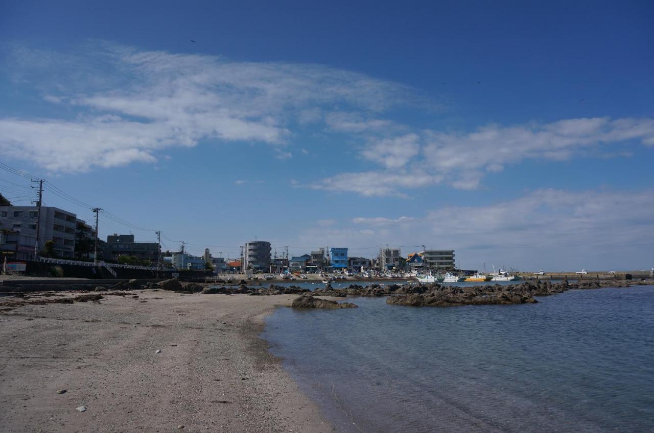平野邸 Hayama Hotel Luaran gambar